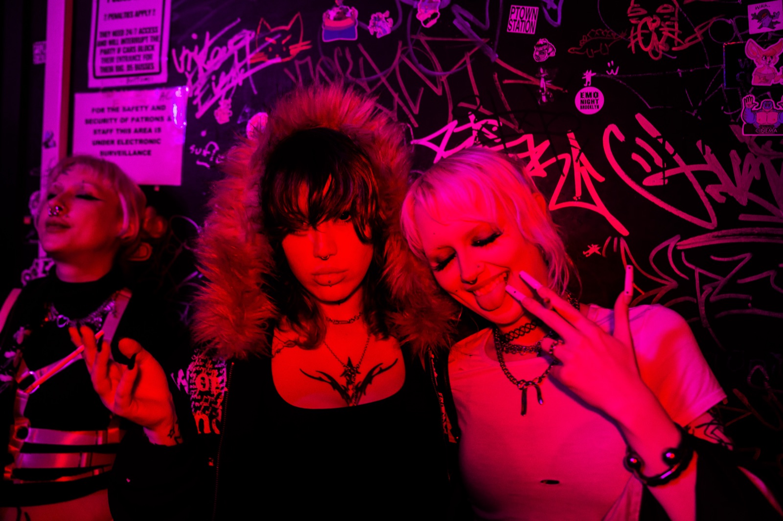Paracosmic still 7