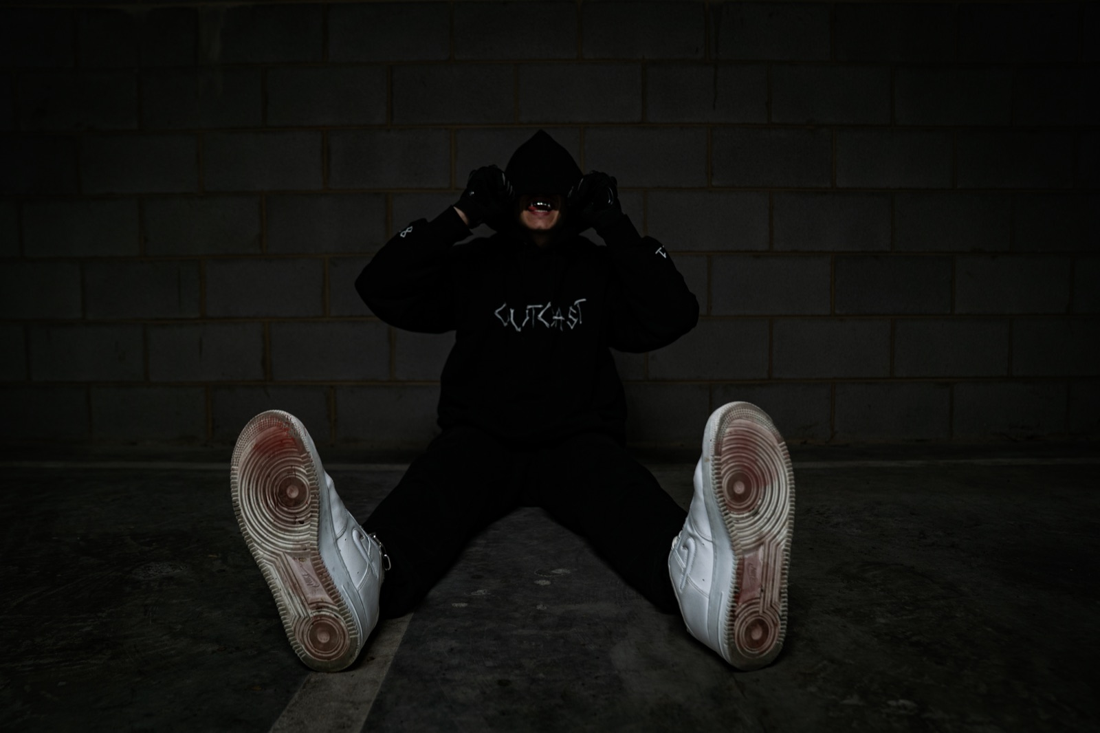 Paracosmic still 11